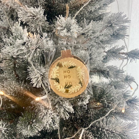 gourmandista-biscuit-personnalise-boule-noel-a-suspendre-toulouse-artisanal-fait-maison-cadeau-calendrier-avent-31-hohoho